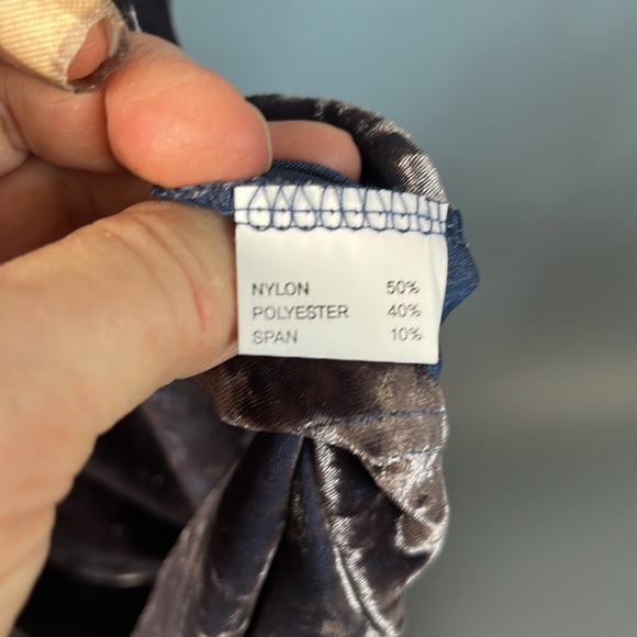 Crushed Velvet Top size Medium - Picture 5 of 5